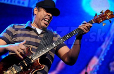 STANLEY CLARKE