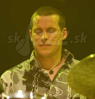 MARTIN VALIHORA