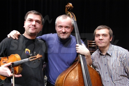 PACORA TRIO