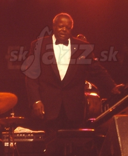 OSCAR PETERSON