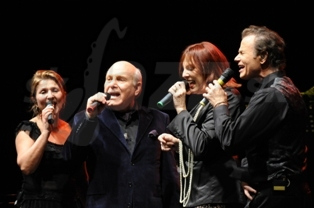 MANHATTAN TRANSFER