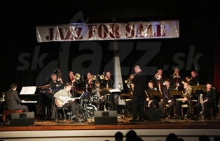  MODERN ART ORCHESTRA