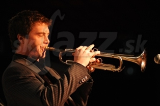 RYAN CARNIAUX