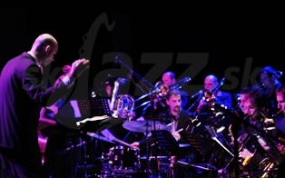 MODERN ART ORCHESTRA