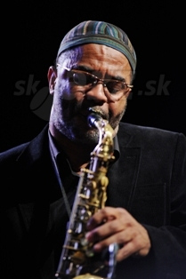  KENNY GARRETT