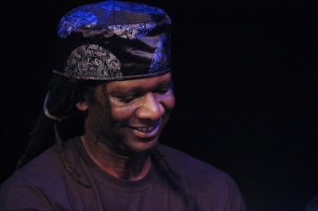  HAMID DRAKE