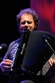 FAUSTO