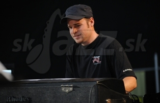 MARTIN 