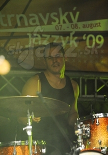 MARTIN VALIHORA