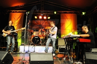 MARTIN VALIHORA GROUP