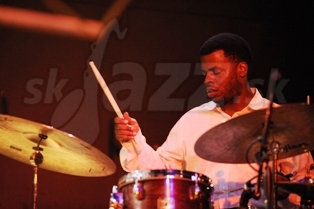  GREG HUTCHINSON
