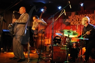 MILO SAUCHOMEL QUARTET