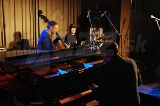 MIDNIGHT TRIO