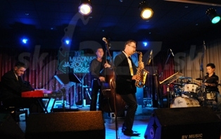 DAVID HODEK QUARTET