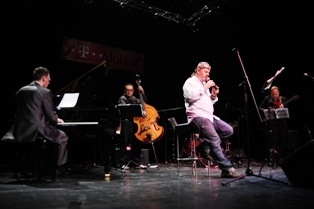  GABOR & BAND
