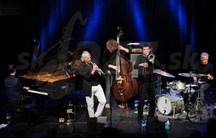  ENRICO RAVA NEW QUINTET