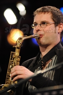  CLEMENS SALESNY