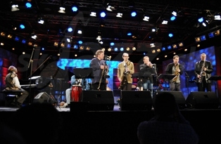  BLUE BRASS
