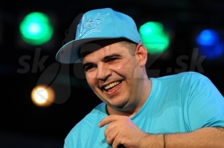  NINO G.