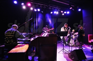 DON BYRON NEW GOSPEL QUINTET