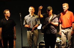 AMC TRIO + ULF WAKENIUS