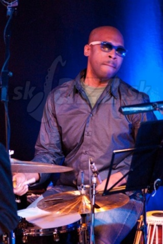  ERIC HARLAND