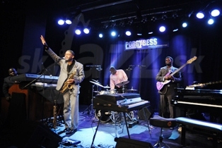  KENNY GARRETT QUARTET