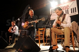 LE NOUVEAU TRIO GITAN 