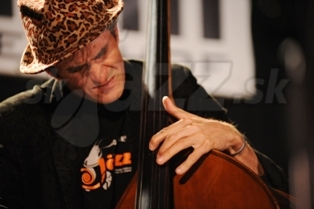 WOLFRAM DERSCHMIDT