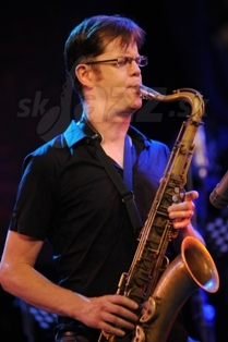  DONNY McCASLIN