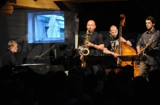  PIOTR WYLEZOL QUINTET