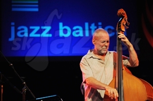 DAVE HOLLAND
