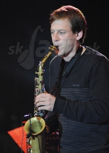 MALTE DUERRSCHNABEL