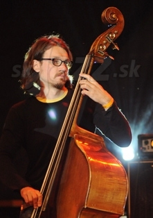  ANDREAS KURZ