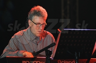 ANDREAS MAYERHOFER