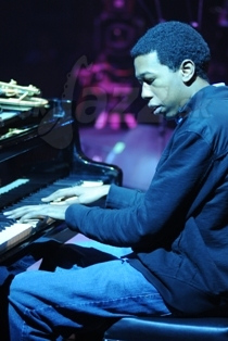  LAWRENCE FIELDS