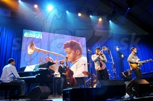 CHRISTIAN SCOTT QUINTET