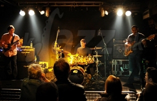  ALLAN HOLDSWORTH  TRIO