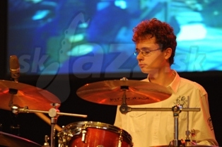  PAVOL
