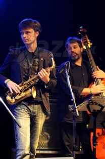  PAUL + MARIO
