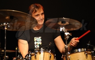 BILLY