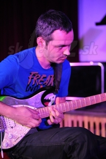  TOMEK 