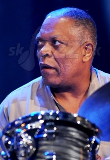 BILLY HART