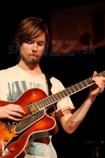  BRAM STADHOUDERS