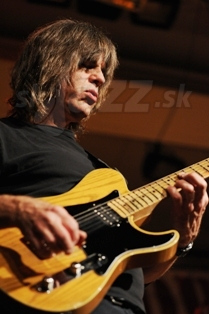  MIKE 