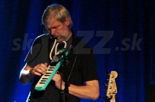  TOMÁŠ