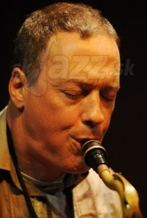 ANDY MIDDLETON 