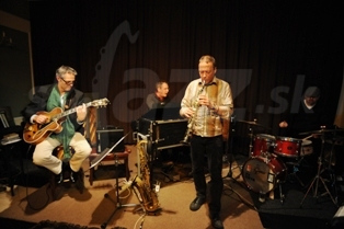 ANDY MIDDLETON QUARTET