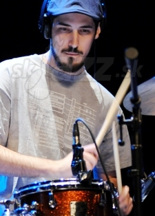  GÁBOR TOKÁR
