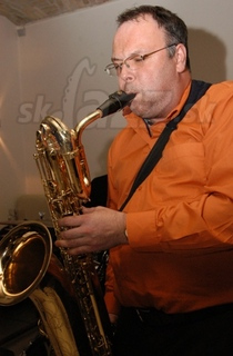 ERIK ROTHENSTEIN